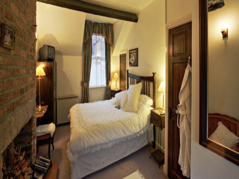 The Old Lockup Hotel Wirksworth Ngoại thất bức ảnh